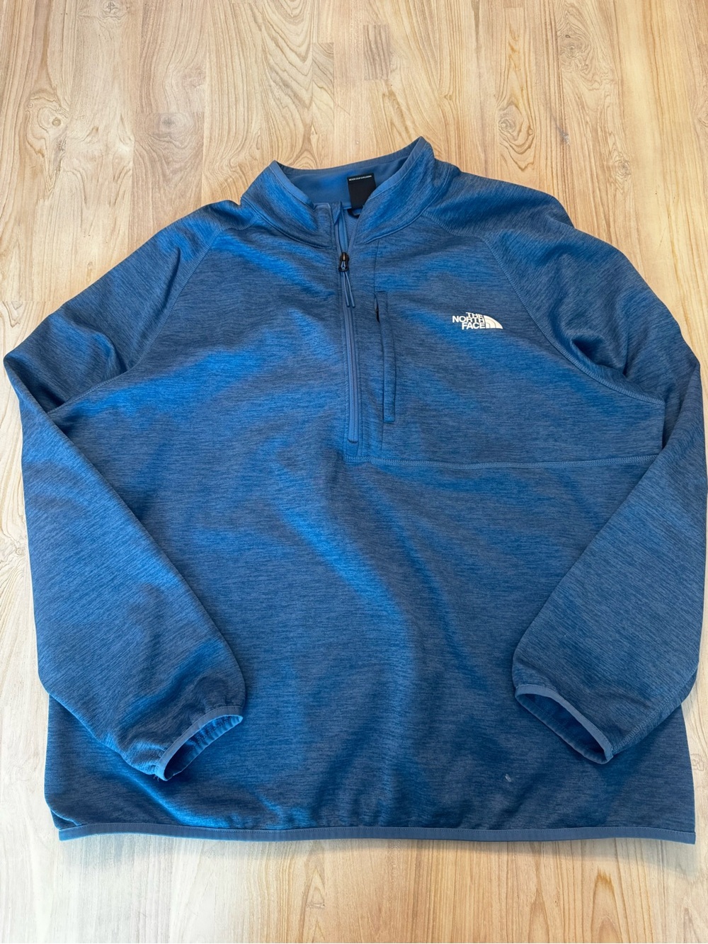 The North Face Men's Heathered Blue Half-Zip Pullover